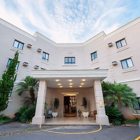 Class Hotel Varginha 瓦尔任阿 外观 照片
