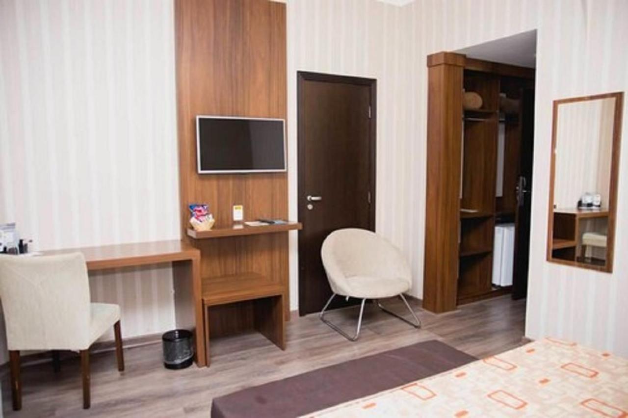 Class Hotel Varginha 瓦尔任阿 外观 照片