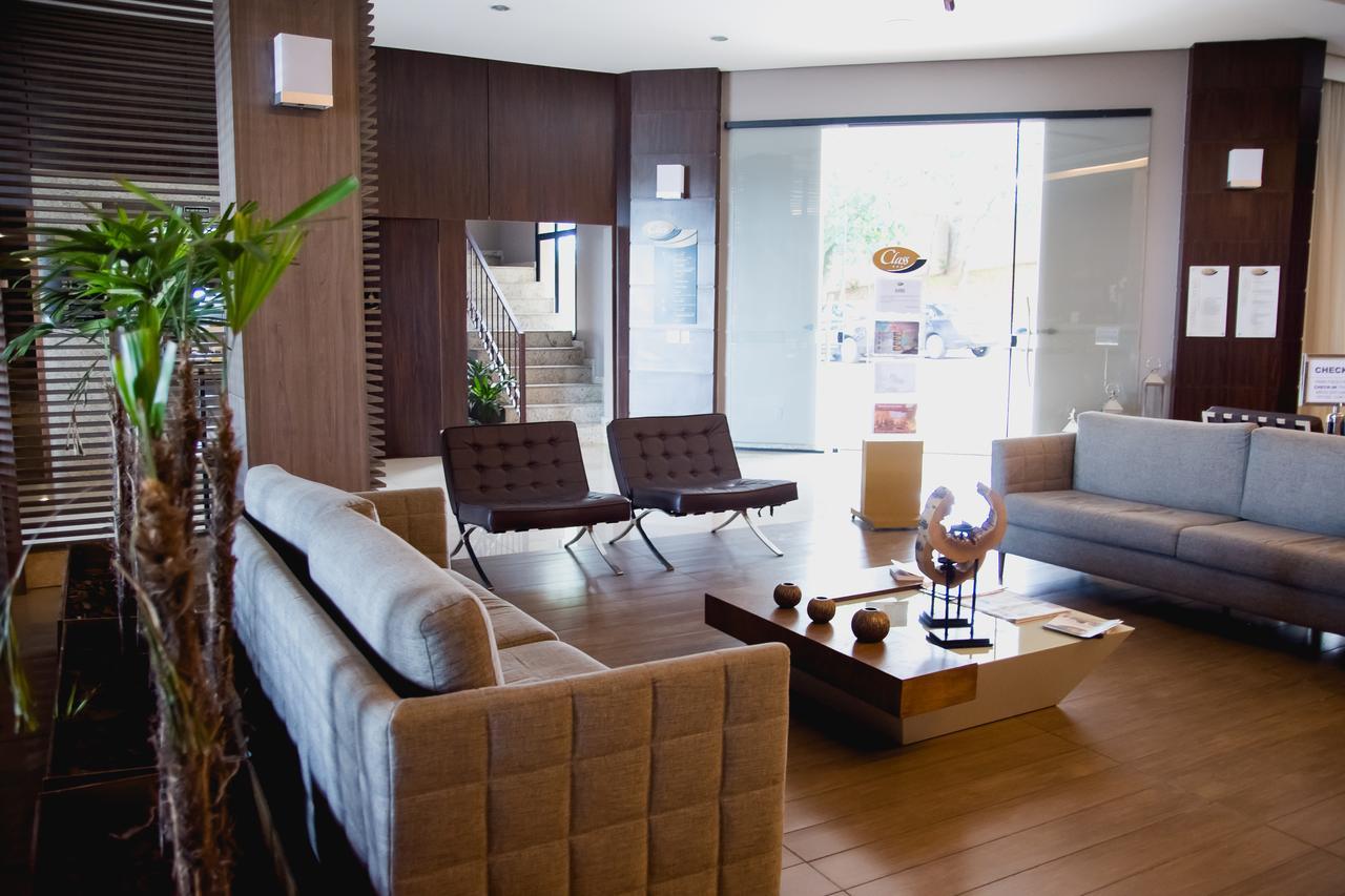 Class Hotel Varginha 瓦尔任阿 外观 照片