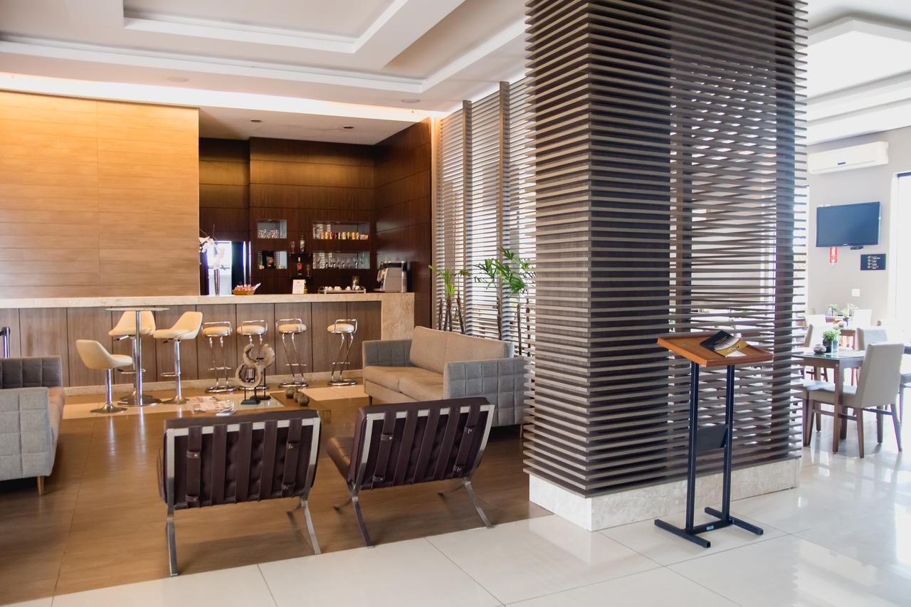 Class Hotel Varginha 瓦尔任阿 外观 照片