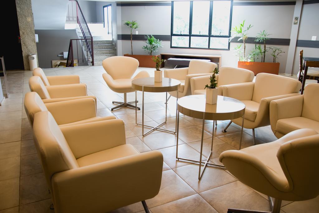 Class Hotel Varginha 瓦尔任阿 外观 照片