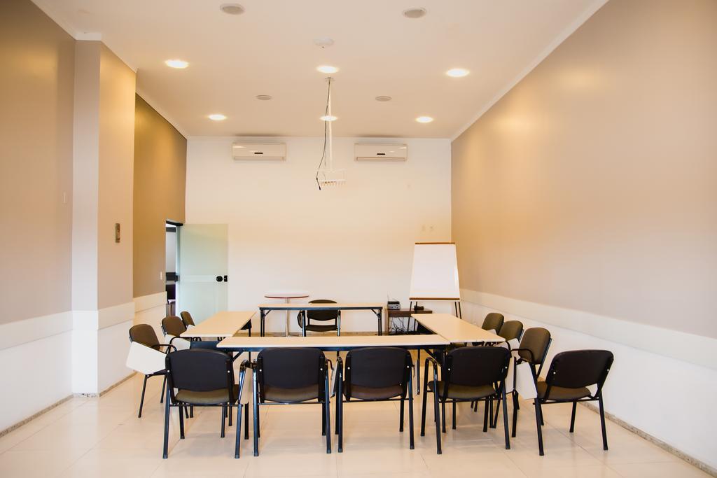 Class Hotel Varginha 瓦尔任阿 外观 照片