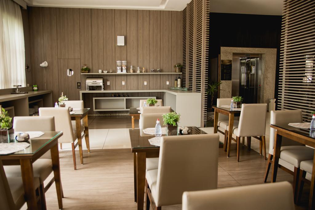 Class Hotel Varginha 瓦尔任阿 外观 照片