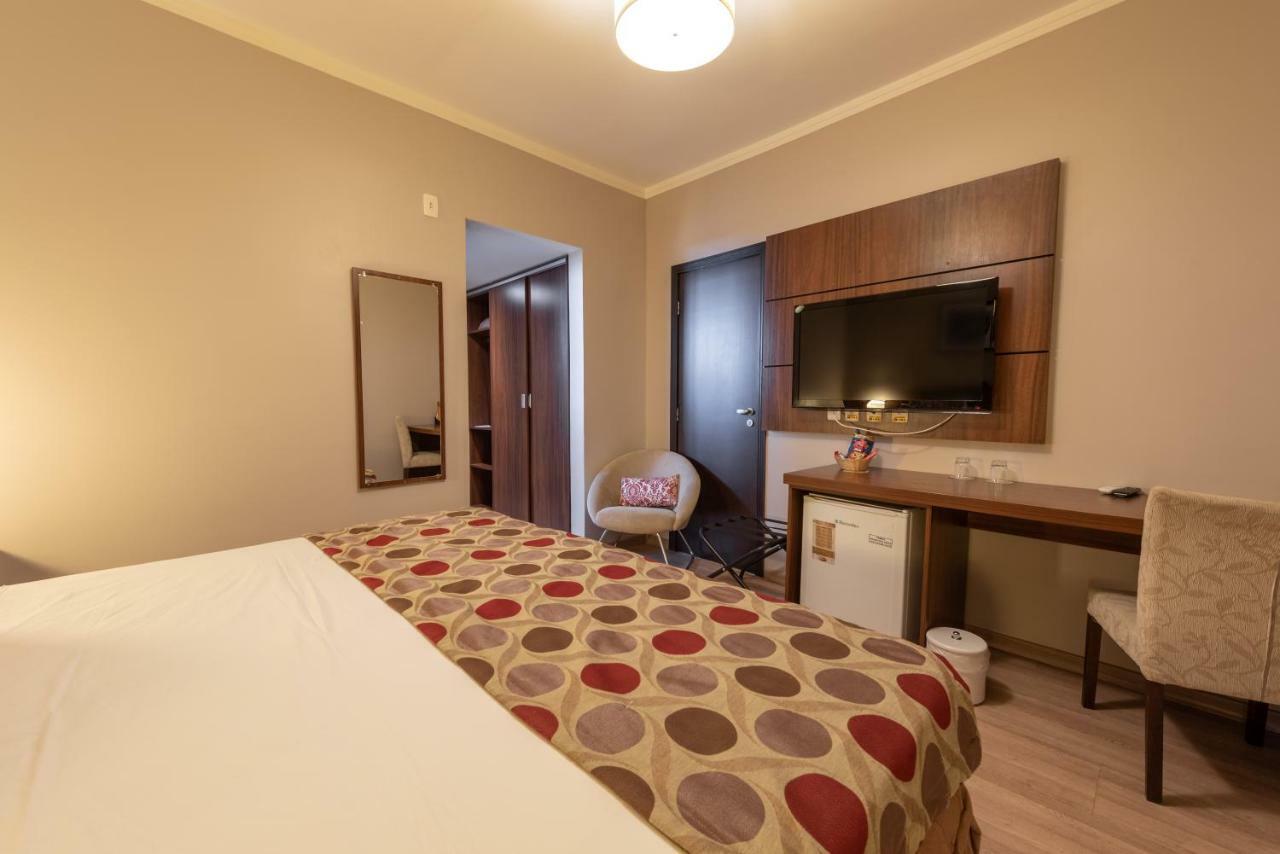 Class Hotel Varginha 瓦尔任阿 外观 照片